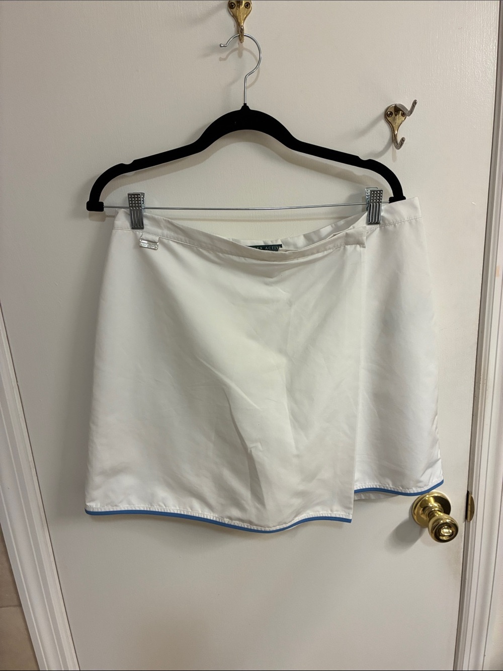 Lauren Ralph Lauren Performance Skort with Blue Trim Sz 12